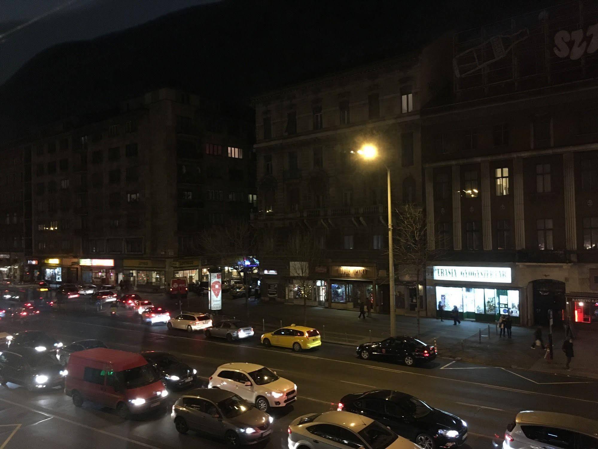 Hotel California Budapest Exterior foto